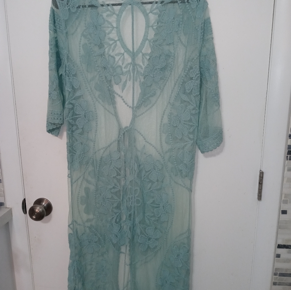 Ember sage Embroidered floral mesh Lace 1/2 Sleeve lingerie cover up M - Picture 8 of 10
